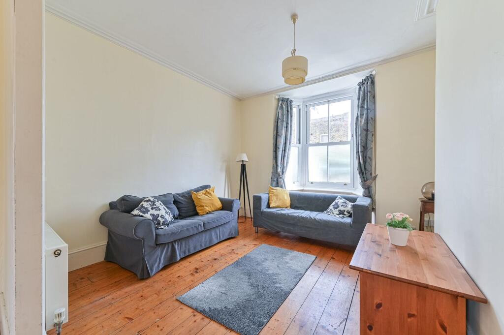 House in London - View 4