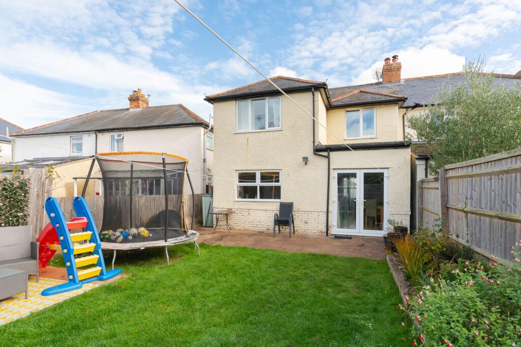 Main image of property: Dene Road, Headington, OX3