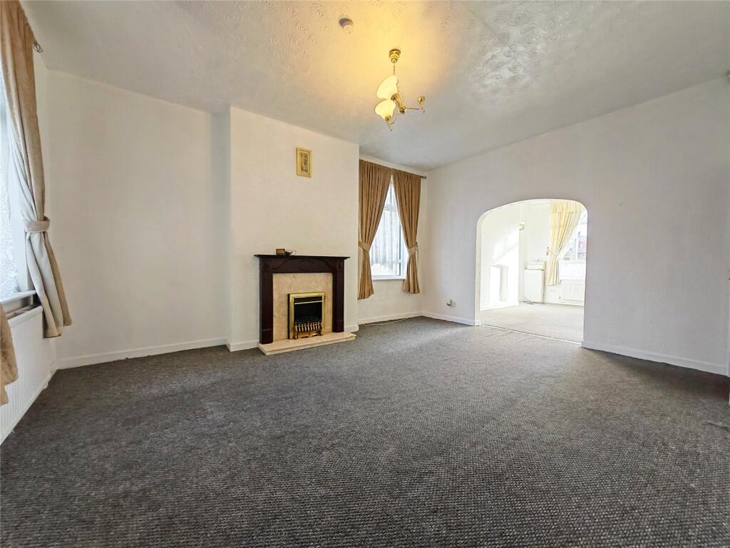 House in Bolton - View 4