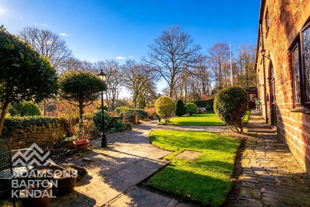 Property photo 11