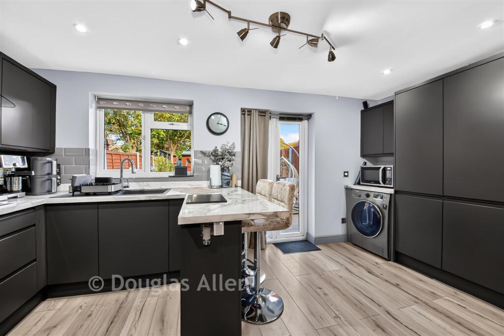 House in London - View 4