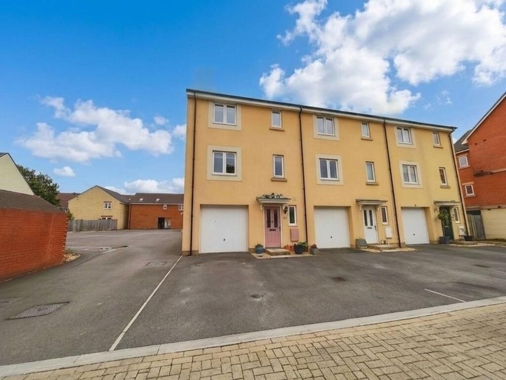 Main image of property: Mascroft Road, Trowbridge, BA14
