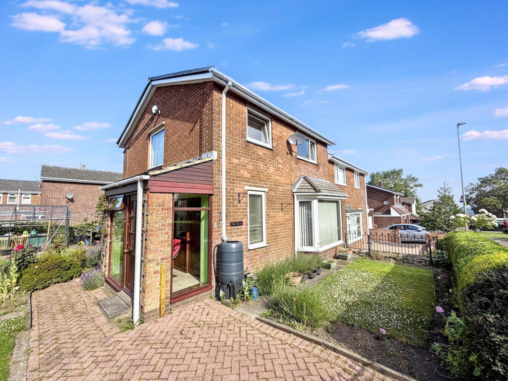 Main image of property: Warrens Walk, Blaydon, Blaydon-on-Tyne, Tyne and Wear, NE21 6EF