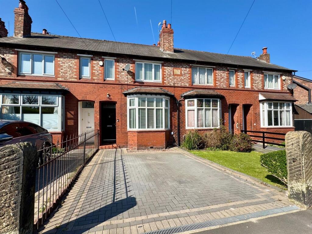 Main image of property: Moss Lane, Hale