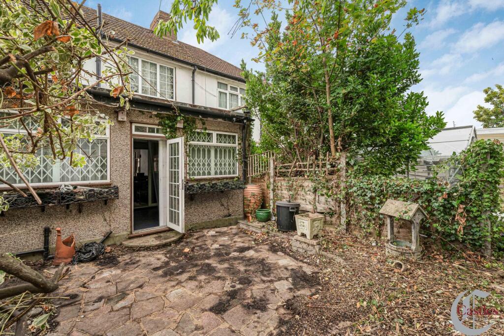 House in London - View 5