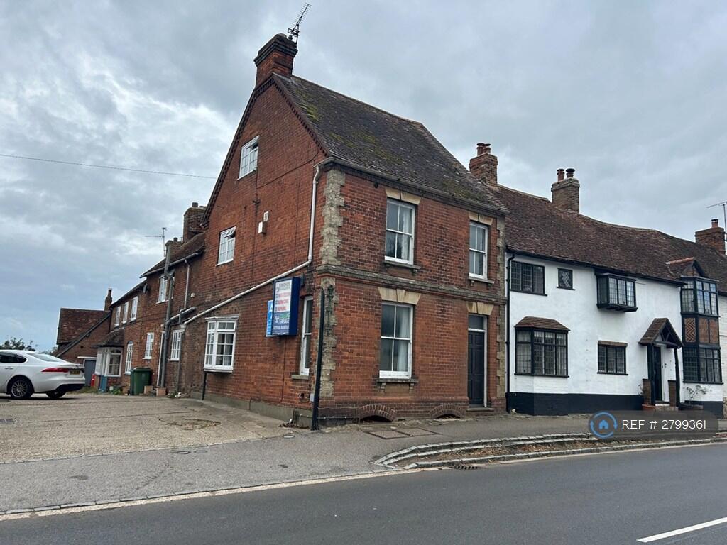 Main image of property: High St, Aylesbury, HP22