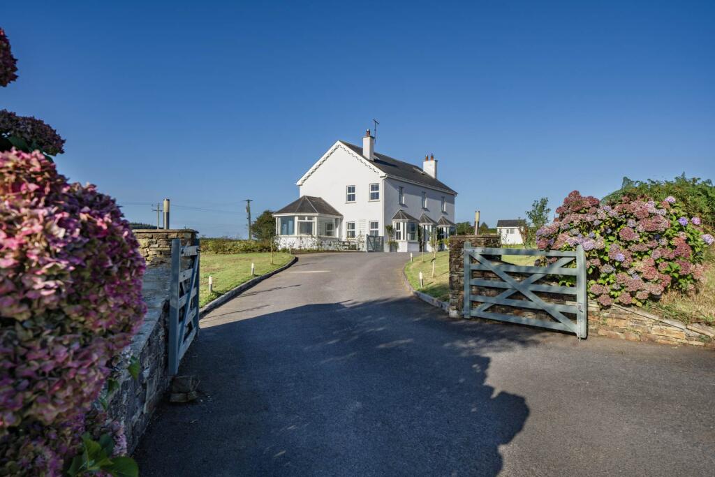 Main image of property: Sunnyside House, Ballycatten, Ballinspittle, P17 K462