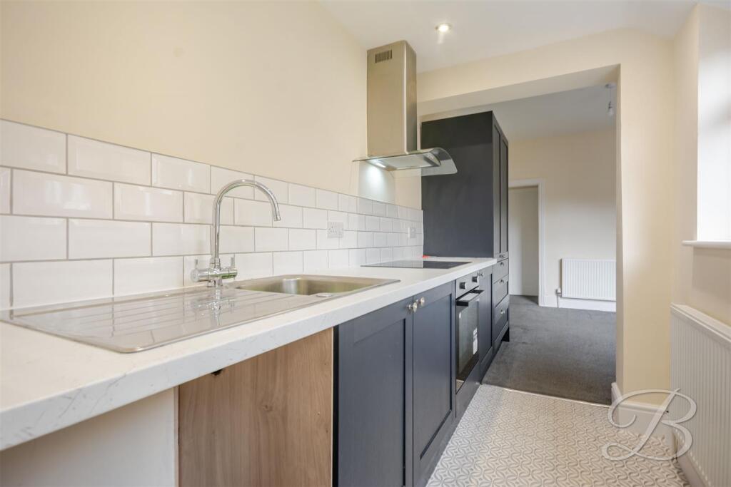 House in Ashfield, Sutton in Ashfield, Nottinghamshire - View 2