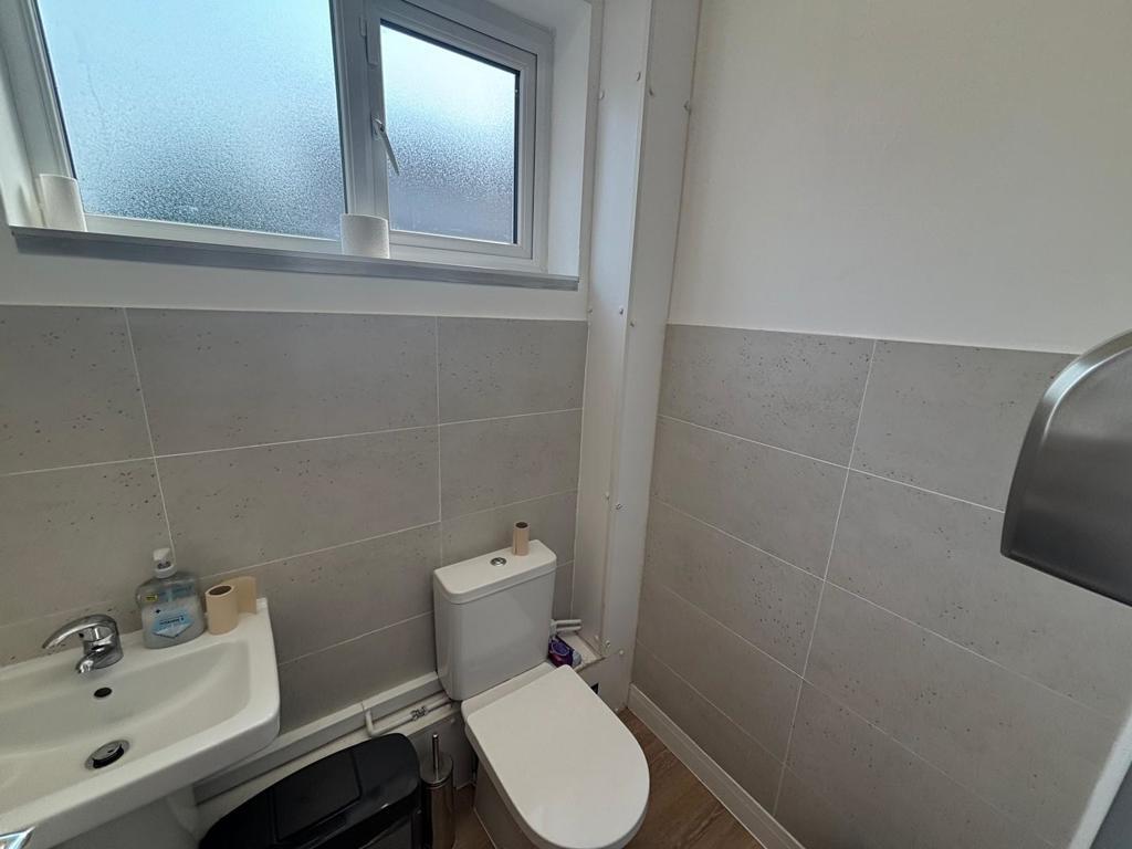 Additional image 8 of Clinton House, High Street, Coleshill, Birmingham, Warwickshire, B46 3BP