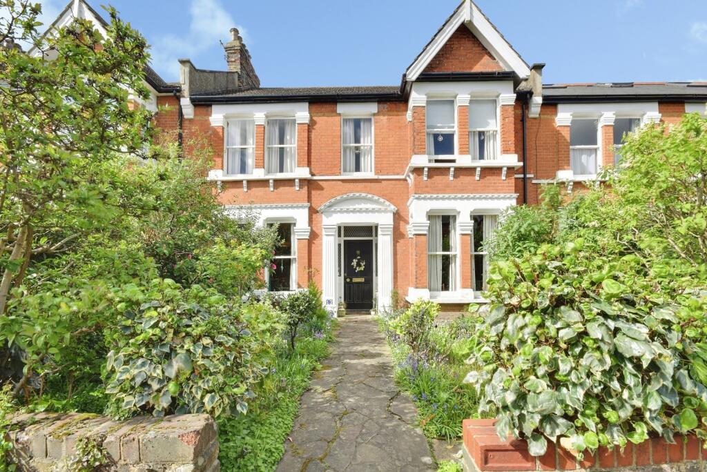 Main image of property: Glenhouse Road, London, SE9