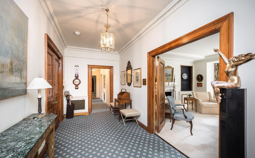 Apartment in London, Royal Borough of Kensington and Chelsea - View 5