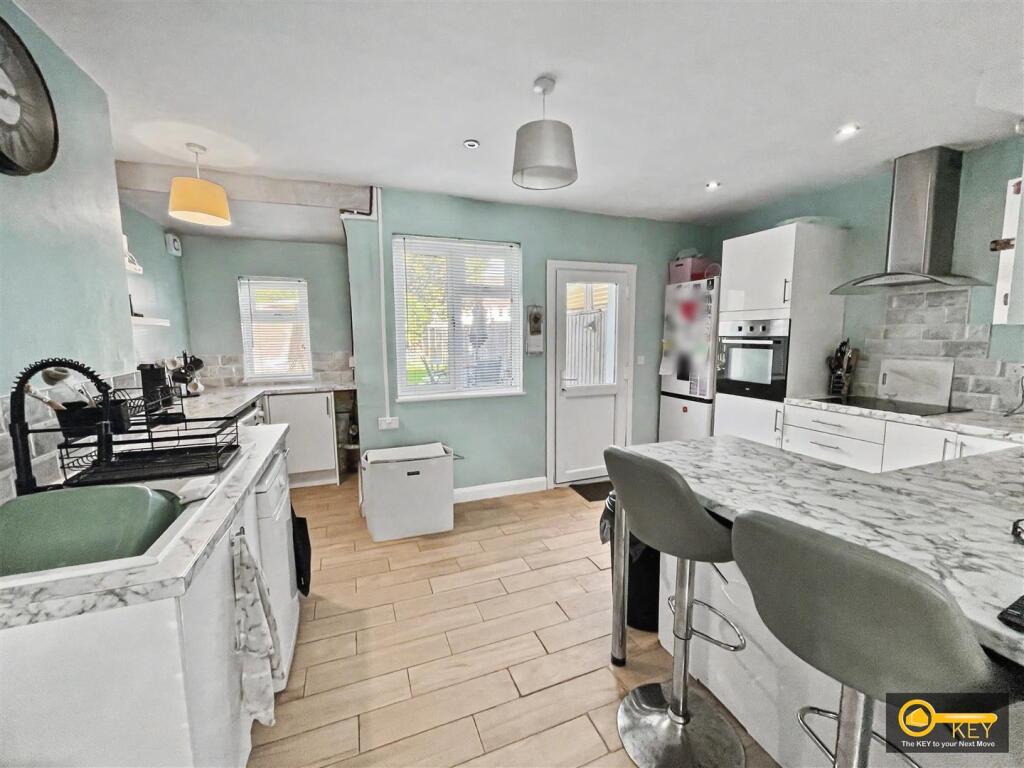 Main image of property: Tryan Road, Nuneaton
