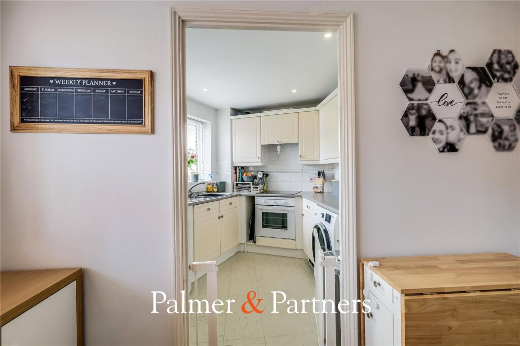 Apartment in Chelmsford - More