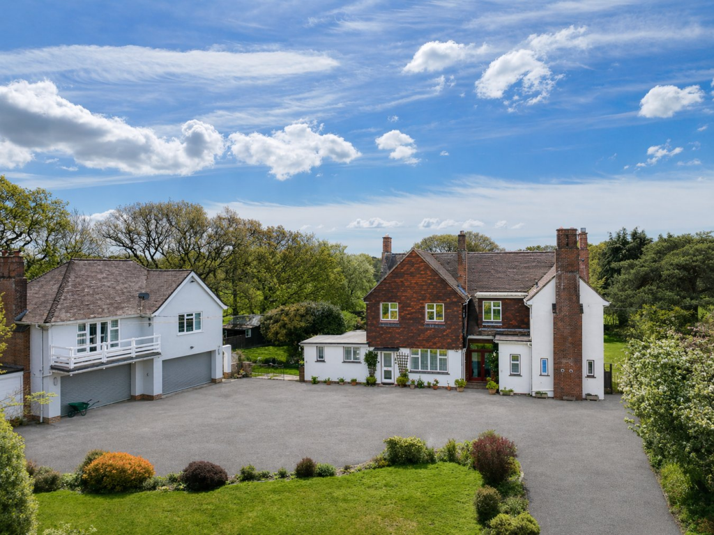 Main image of property: Holmsley Road, New Milton, BH25