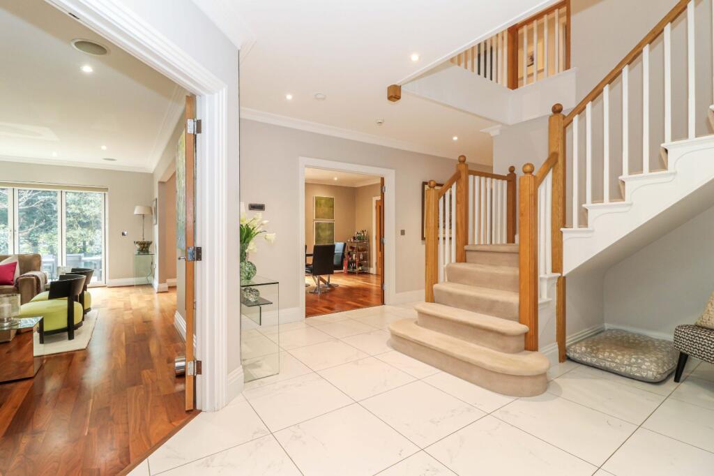 House in Jordans, Seer Green - More