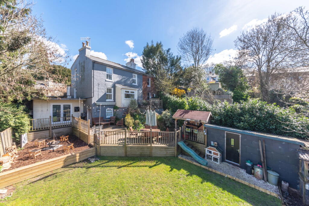 Main image of property: Upper Street, Tunbridge Wells, TN4 8NX