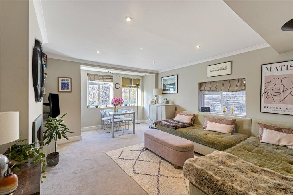 Main image of property: Wandsworth Bridge Road, Fulham, London, SW6