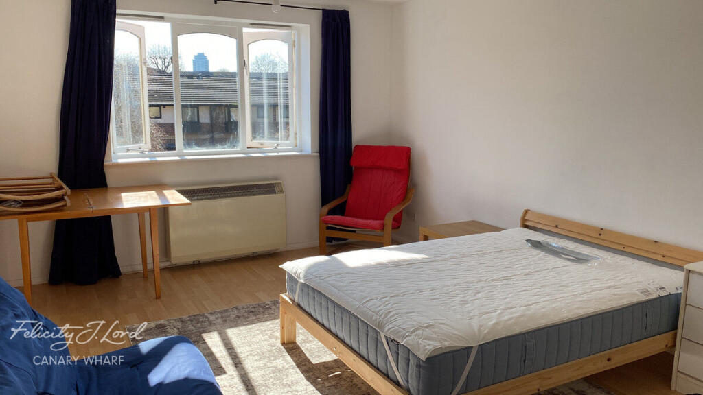 Main image of property: Telegraph Place, London