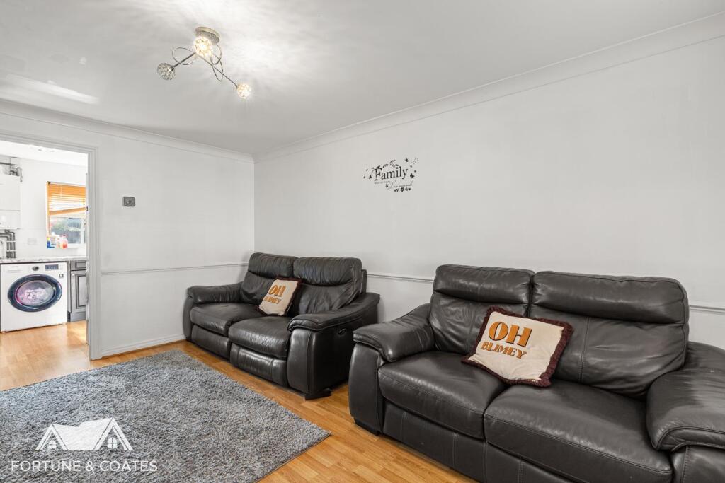 House in Harlow, Church Langley - View 3