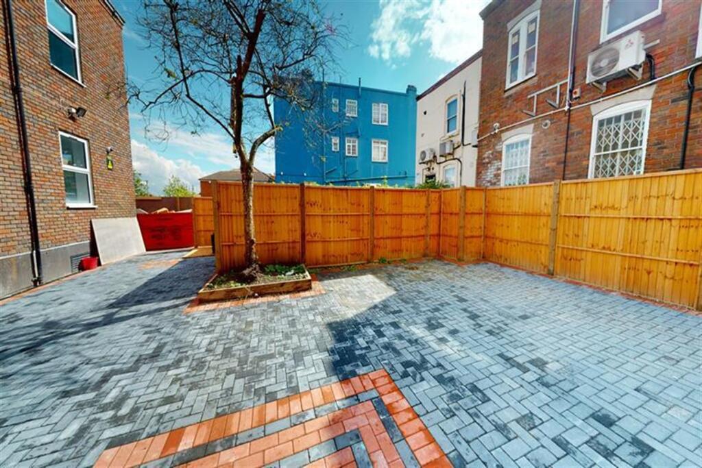 Property photo 10
