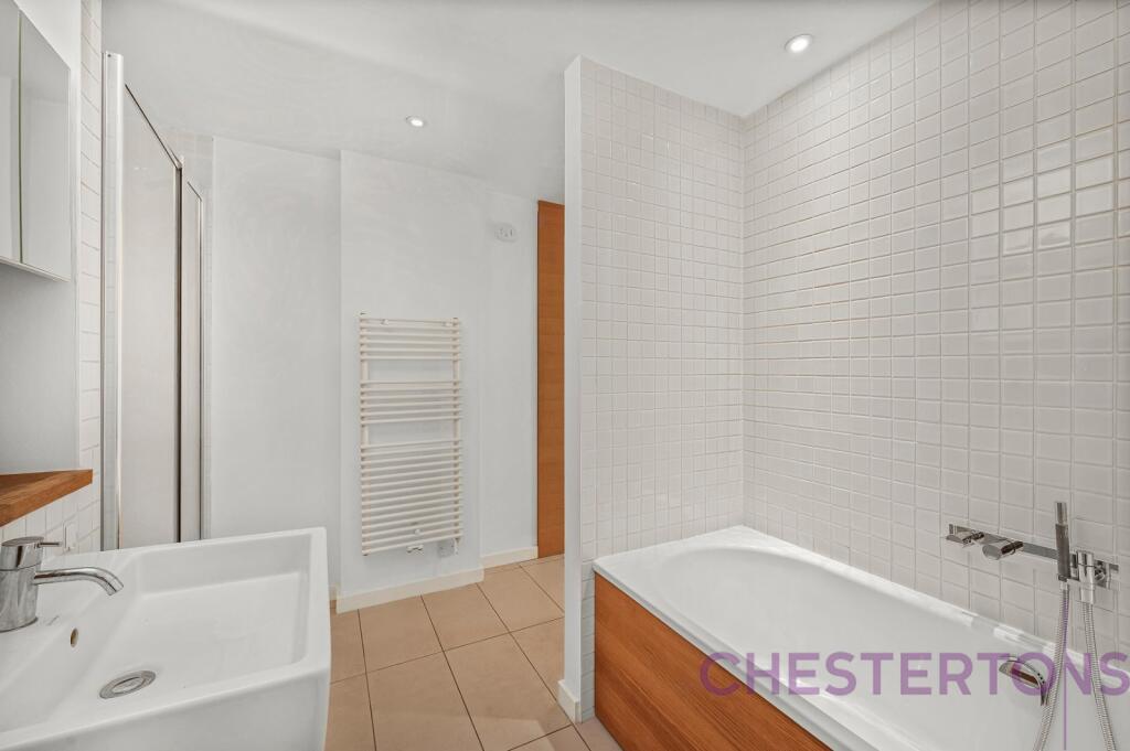 Apartment in London - View 5