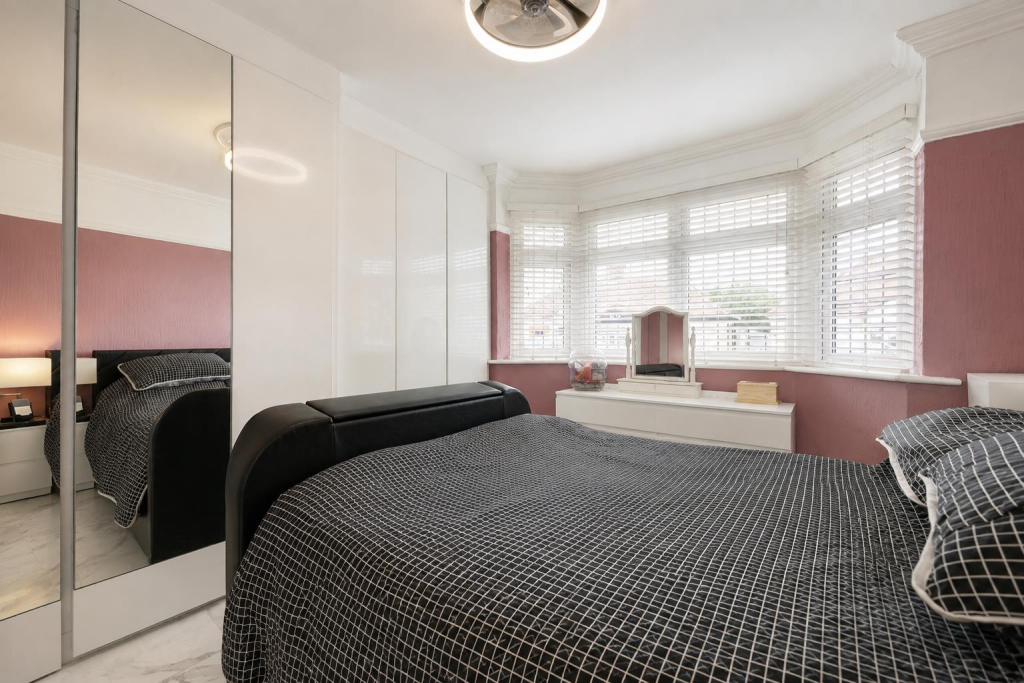 House in Thurrock, Essex - More