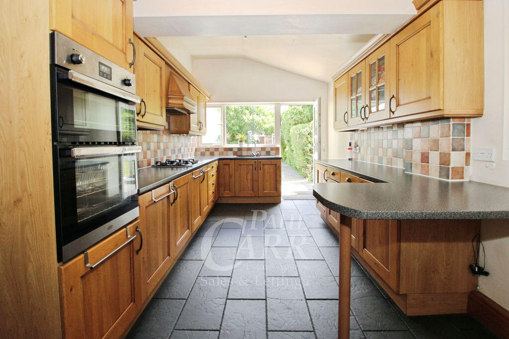 House in Walsall, West Midlands - More