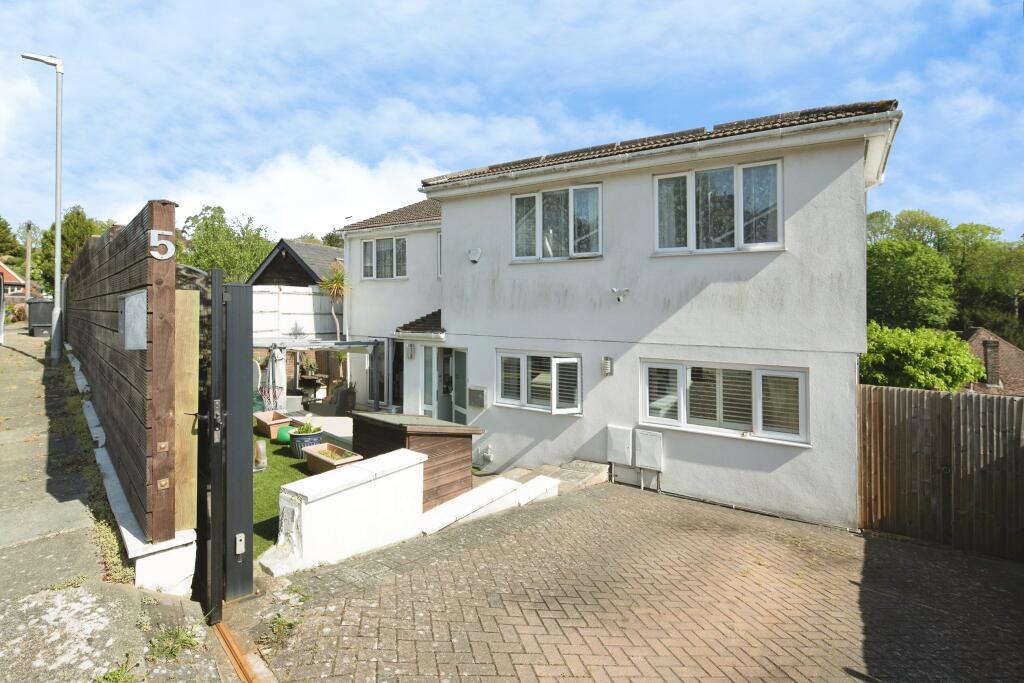 Hillside Way, Withdean, Brighton, BN1 photo 2
