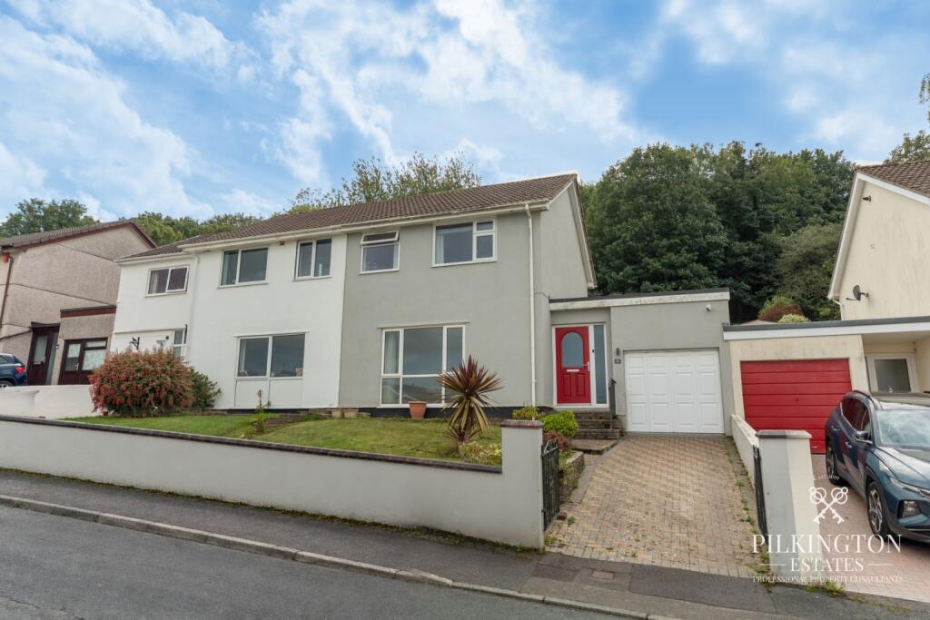 Main image of property: Sharrose Road, Plymouth, PL9 9QF