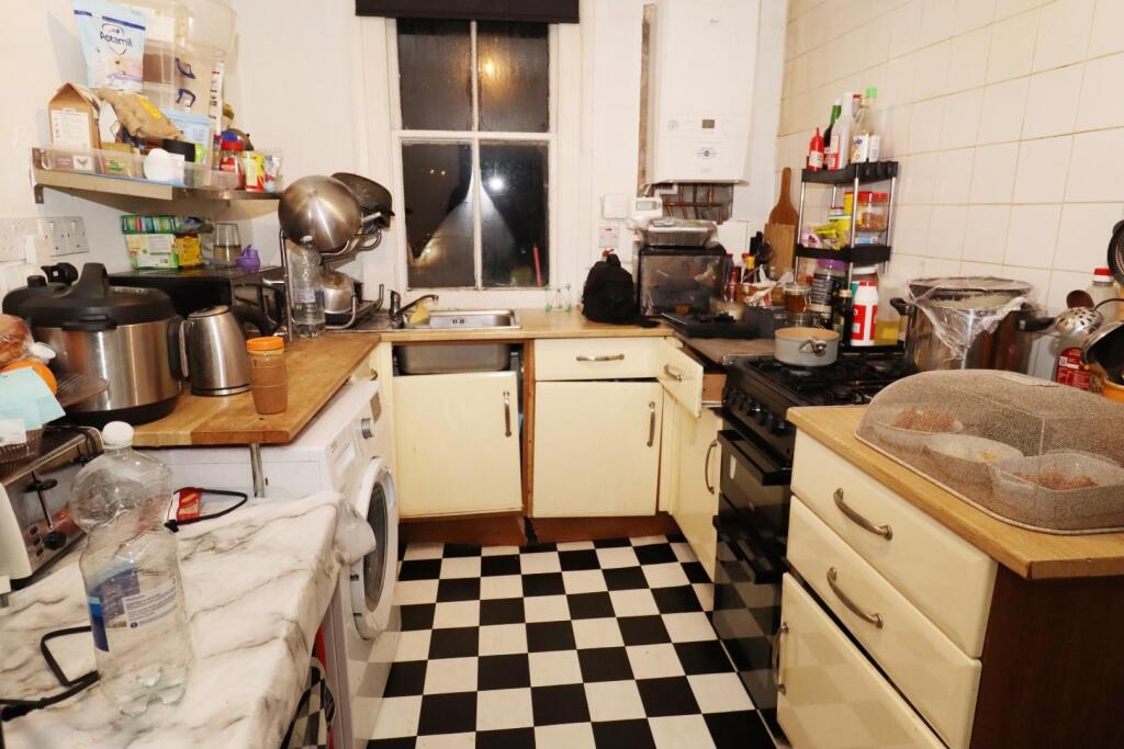 Main image of property: High Road, Willesden, NW10 2TE