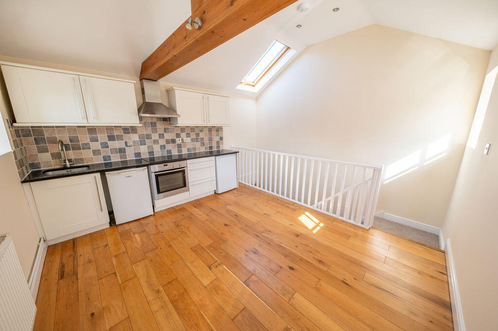 House in Havant, Hampshire - More
