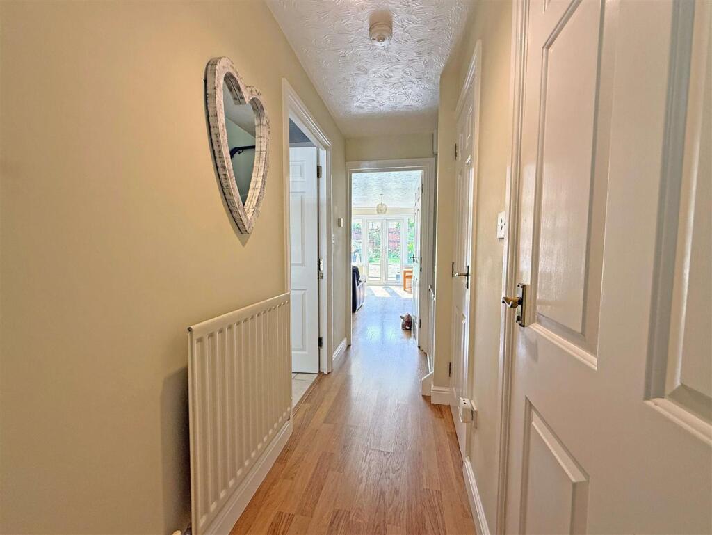 House in Plymouth, Manadon - More