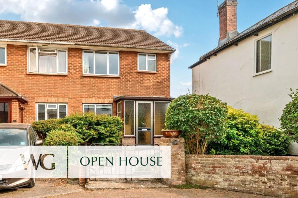 Main image of property: Topsham, Devon