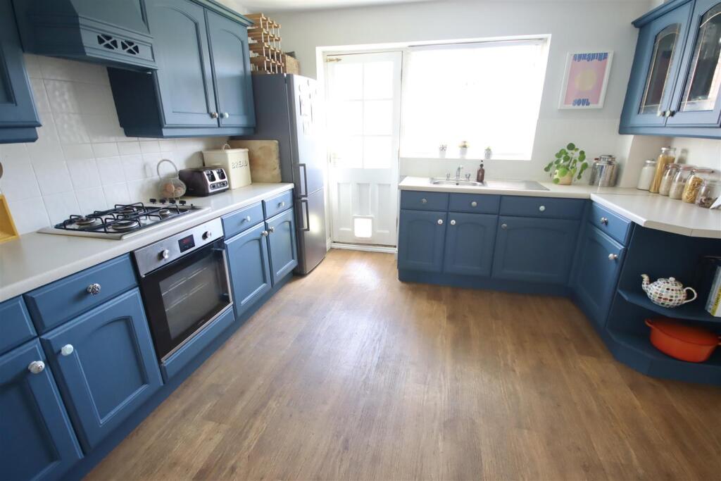 House in Swindon - View 4