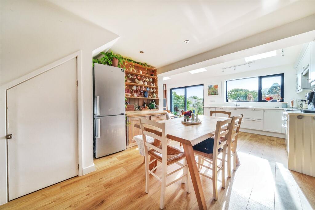 House in Exeter - View 3