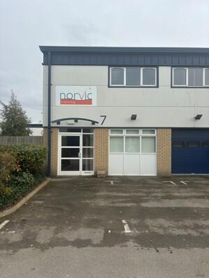 Main image of property: Ely Road, Unit 7 Glenmore Business Park, Waterbeach, Cambridge, Cambridgeshire, CB25