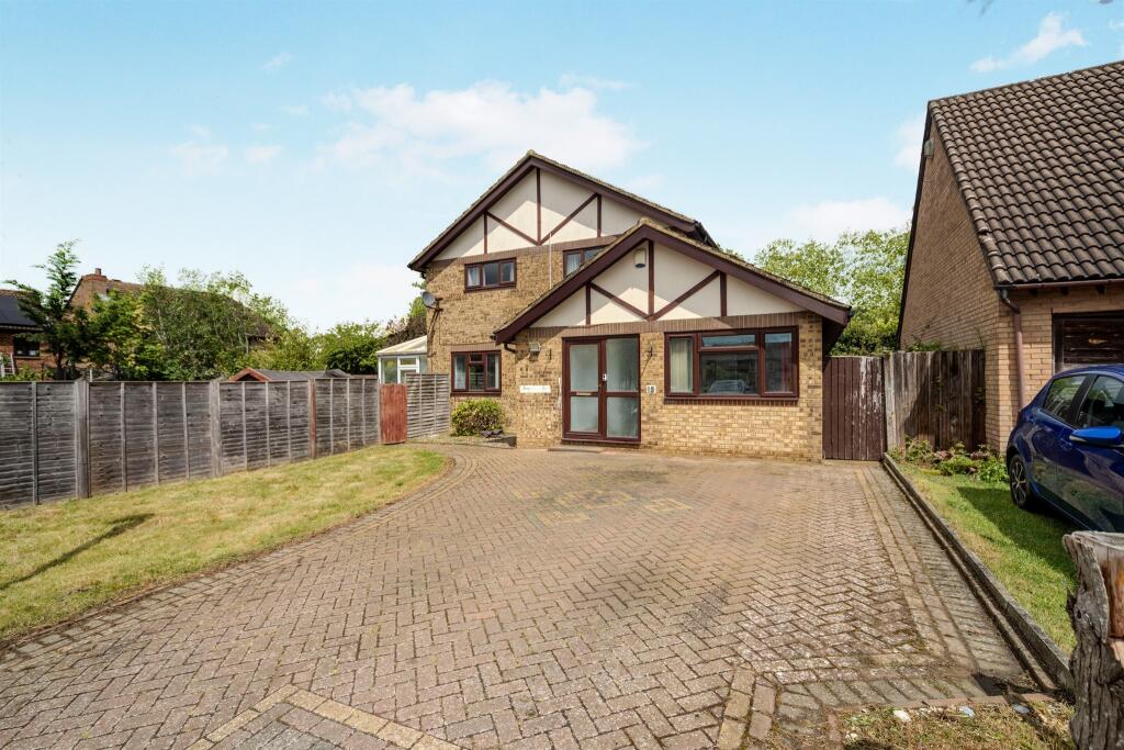 Main image of property: Illingworth Place, Oldbrook, Milton Keynes