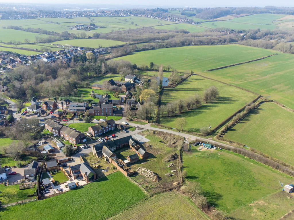 Brook Street, Hartshorne - More