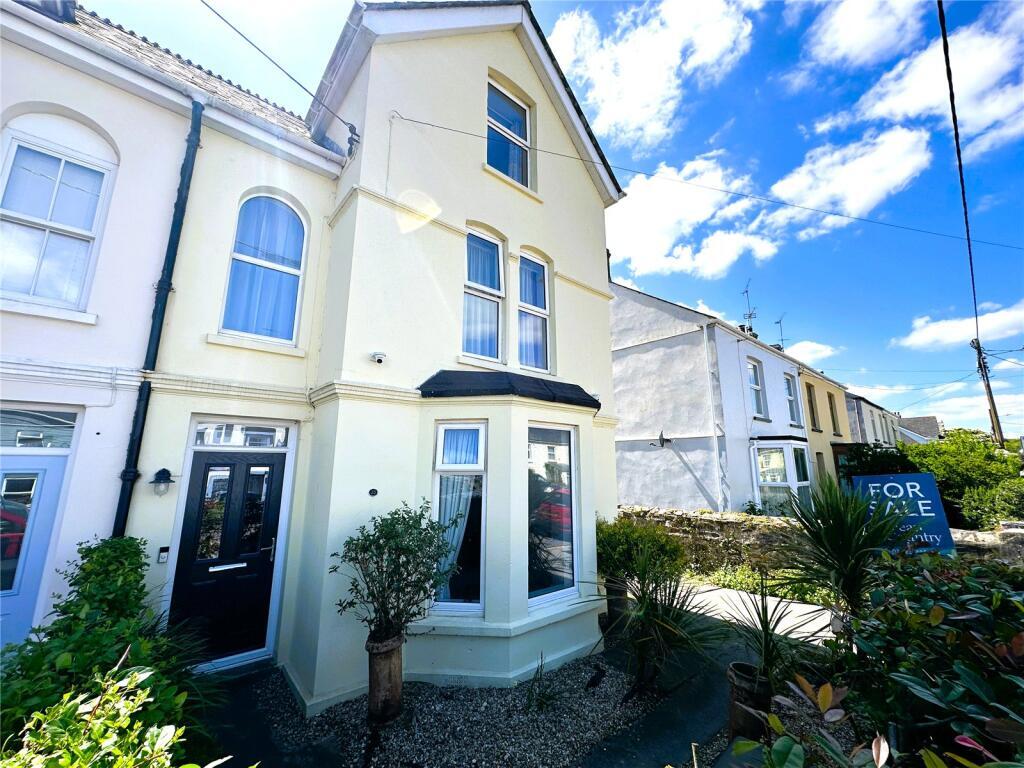 Main image of property: Par Green, Par, PL24