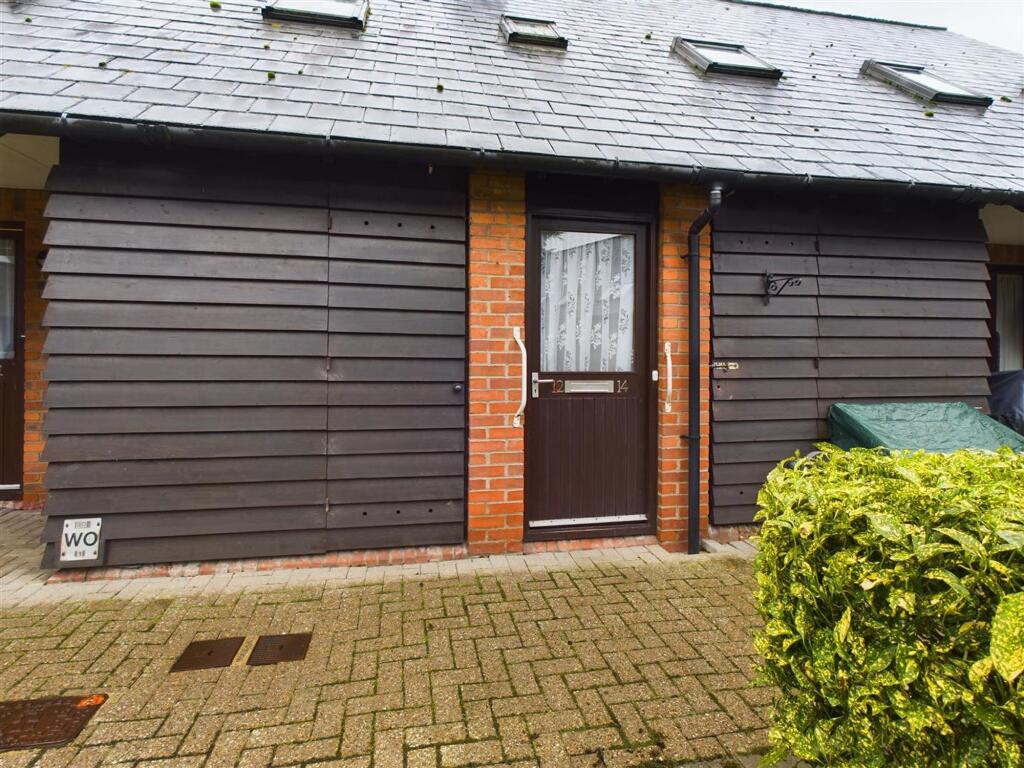 12 Walnut Green, Norton, Malton, YO17 9ER photo 4