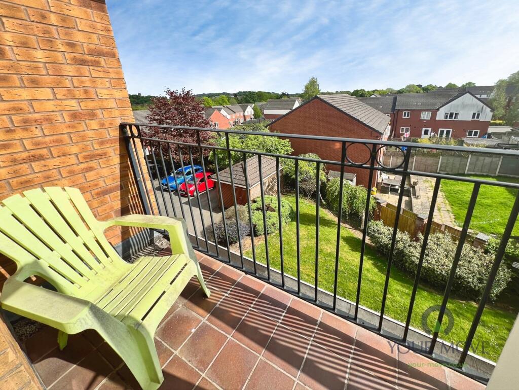 Apartment in Dudley, West Midlands - More