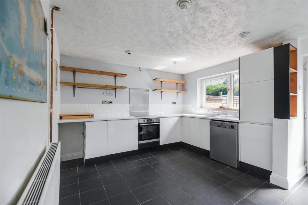 House in Nottingham, Stapleford - View 3