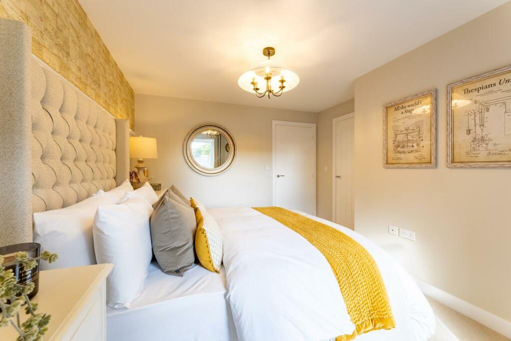 1-bed apartment on Alcester Road, Stratford-upon-Avon,, £147,500