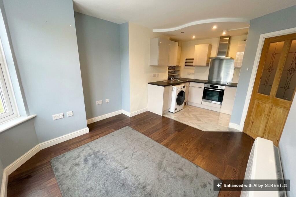 Apartment in Southampton, Mount Pleasant, Bitterne Manor - View 2
