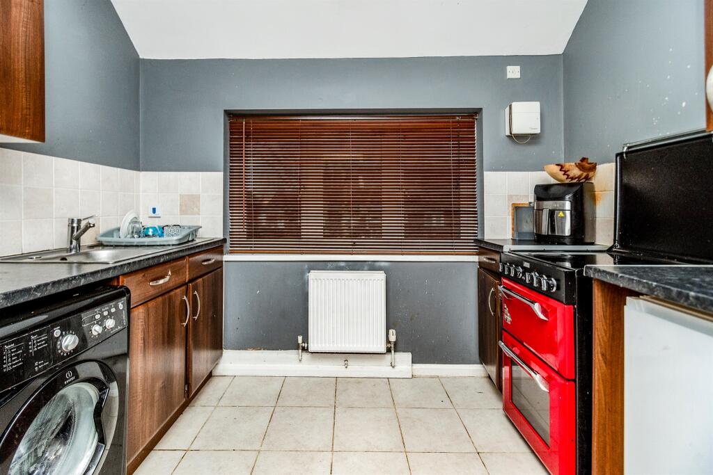 Wolmer Road, Ashmore Park, Wolverhampton - View 4