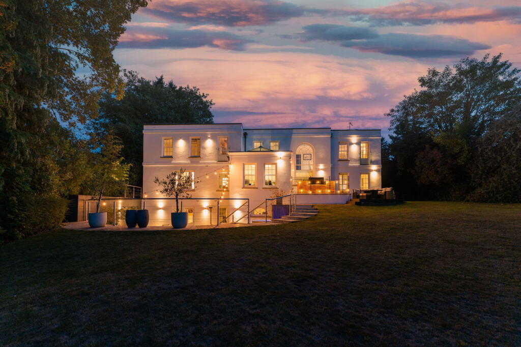 Main image of property: Watersmeet Road, Salisbury, SP2