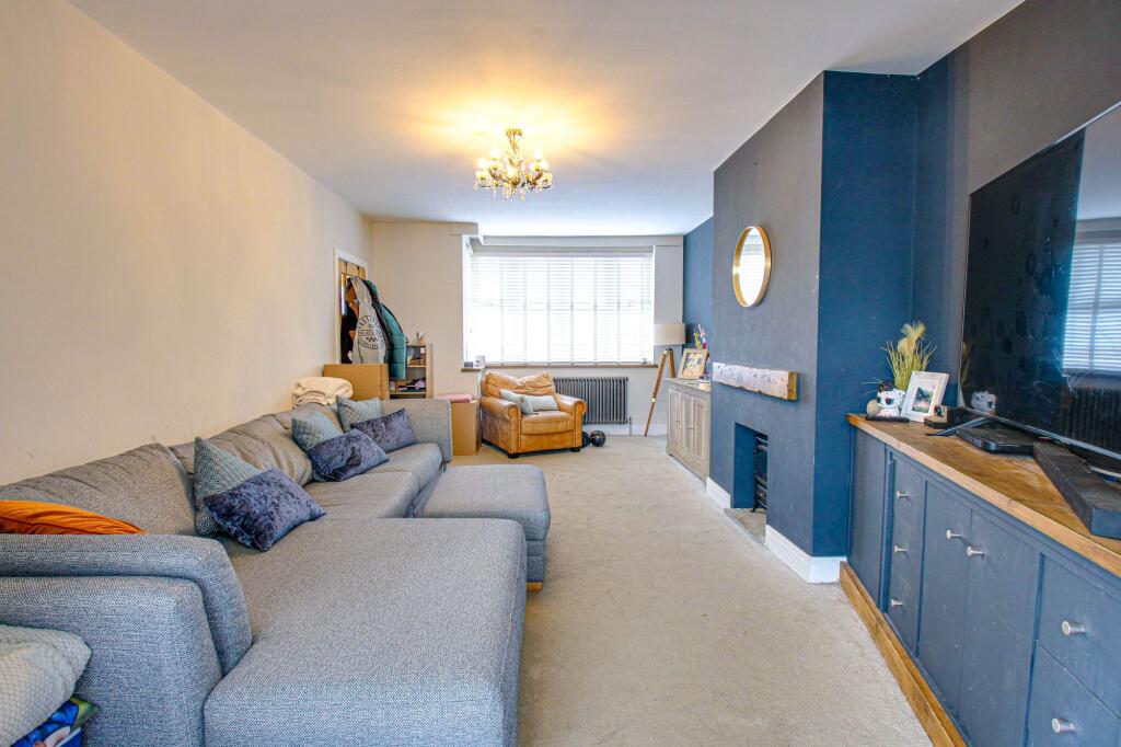Rose Avenue, Irlam, M44 photo 2