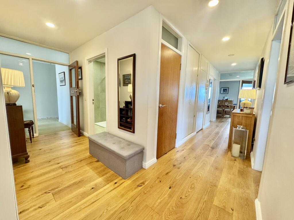 Apartment in Kilmarnock, South Ayrshire - View 4