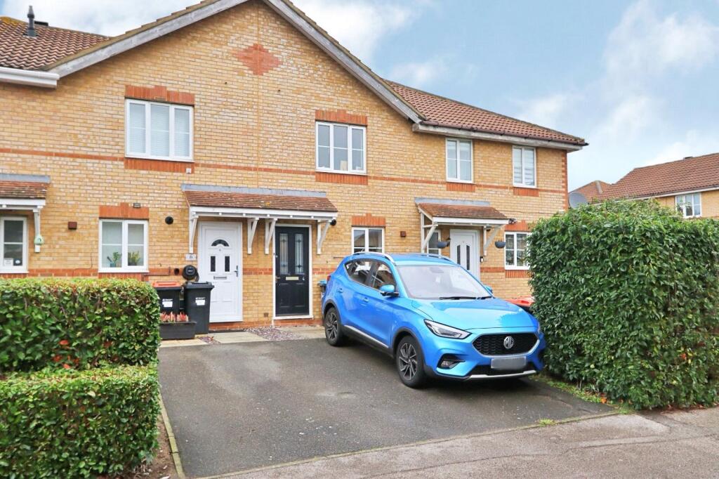 2-bed terraced on Chicksands Avenue, Monkston, Milton Keynes, Buckinghamshire, MK10, £81,000