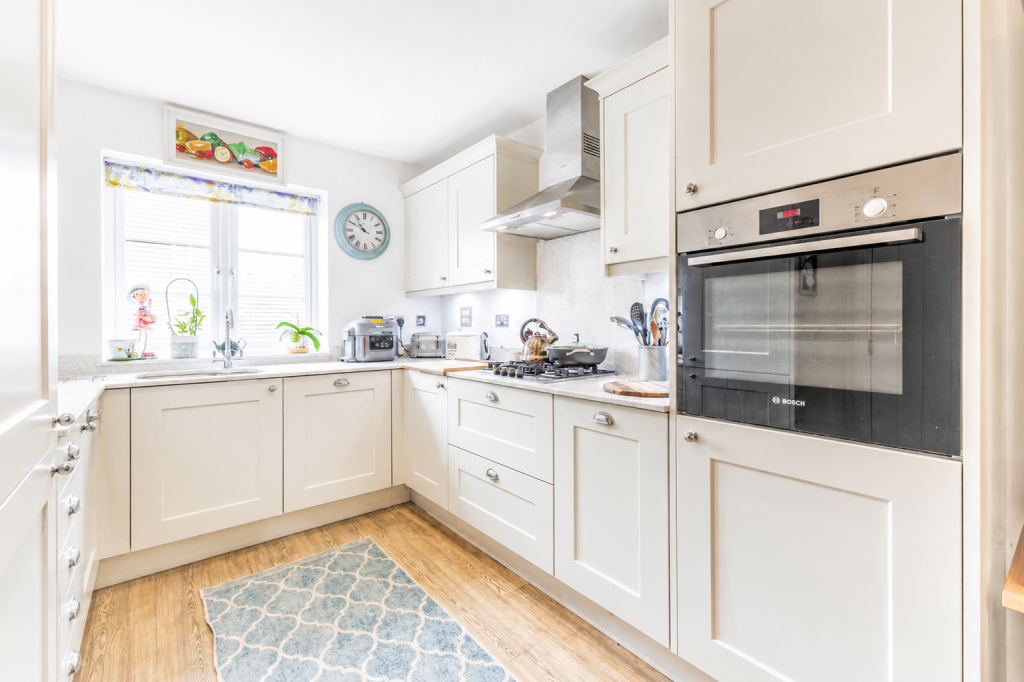 House in Stratford-on-Avon, Shipston on Stour - More